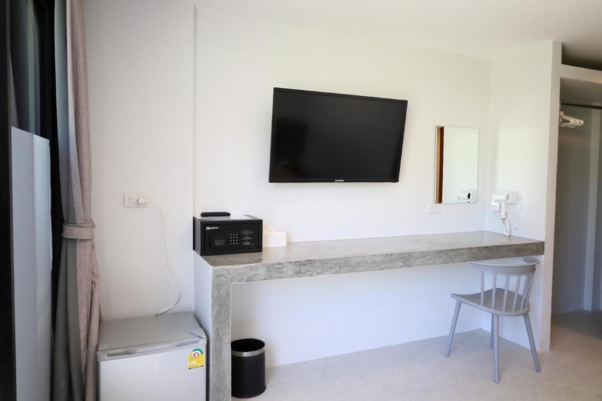 بيت شباب Y House Patong المظهر الخارجي الصورة